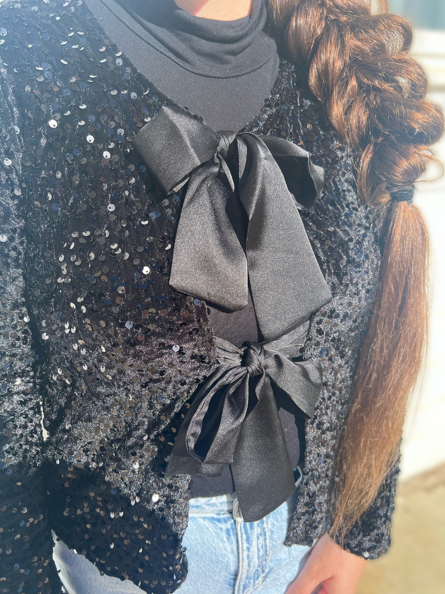 Our Velvet double bow shirt